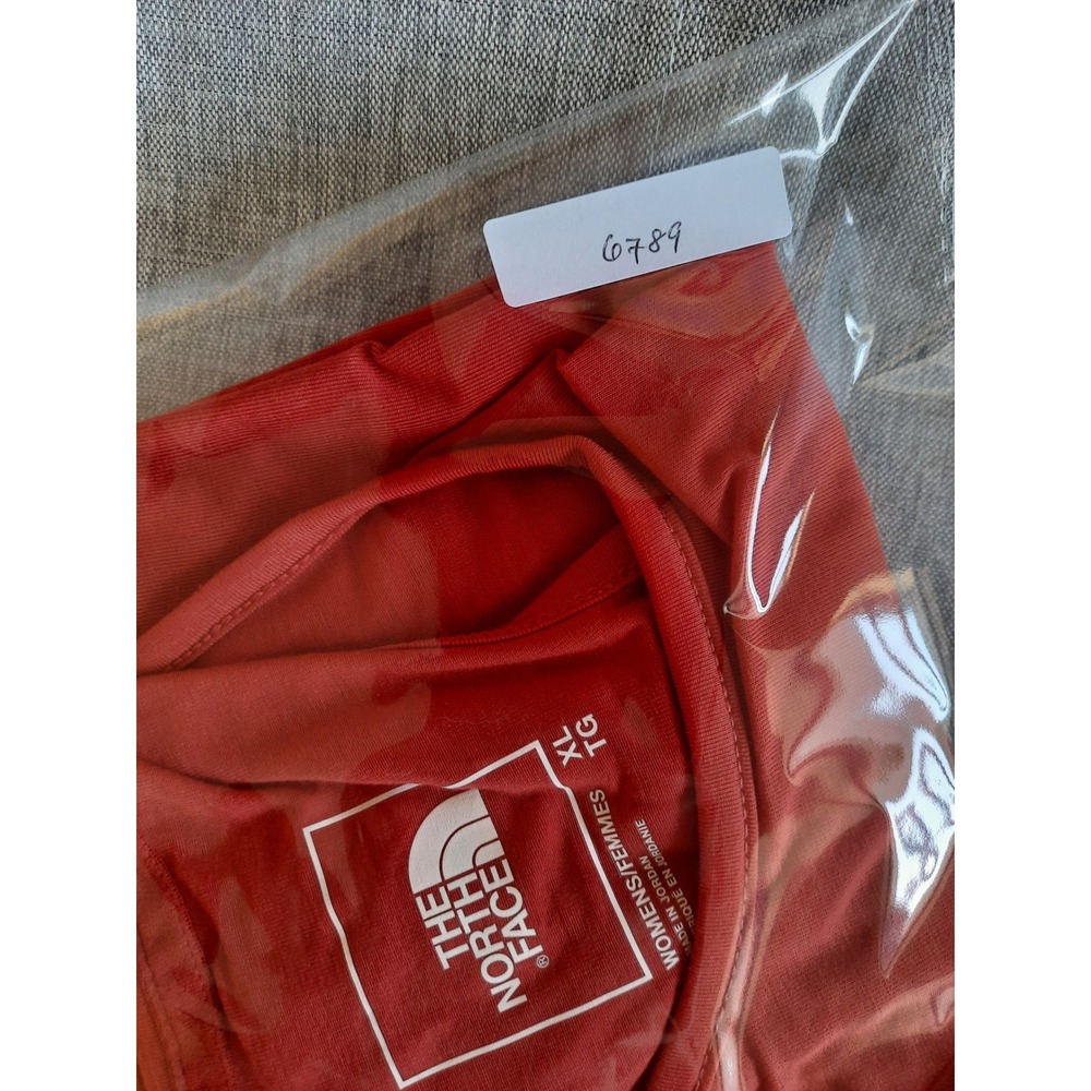 The North Face XL Standard Fit Wander Tank Top Tandori Space Red Polyester Blend - Picture 8 of 8